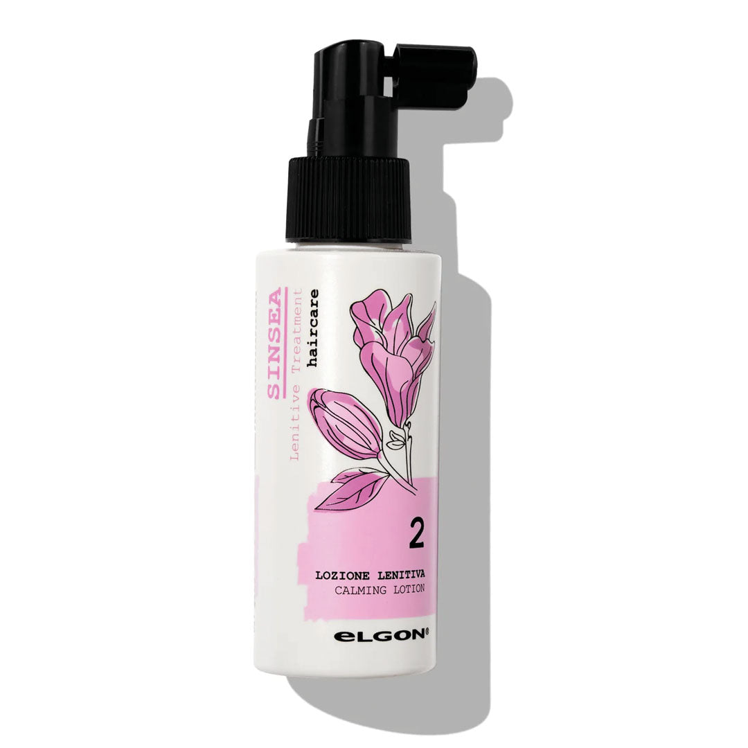 Spray anti-arrossamento per cuti sensibili. Flacone da 100ml bianco a tema floreale con pratico tappo dosatore.