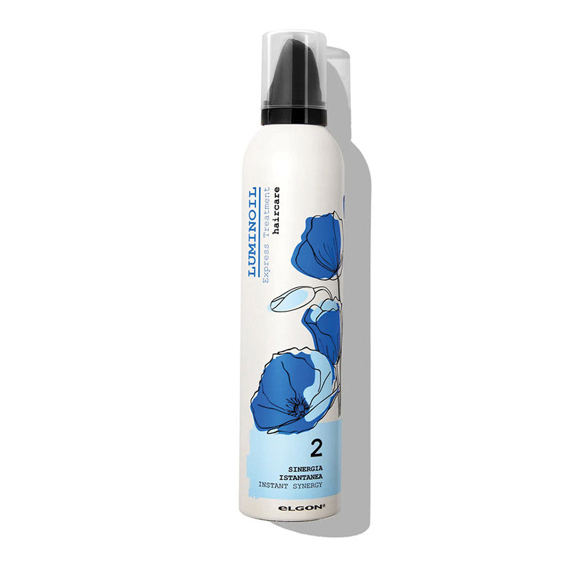 Mousse istantanea per donare idratazione ed elasticità al capello. Flacone spray con tappo dosatore, tema floreale